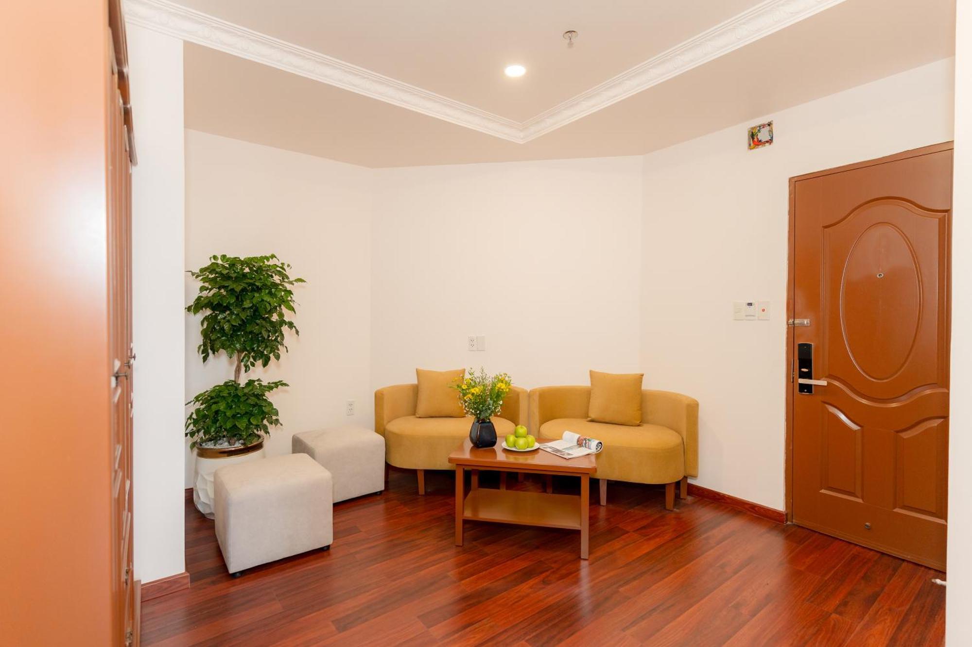 Dahlialand Saigon Hotel & Swimming Pool - Ben Thanh Market, District 1 Хошимин Екстериор снимка