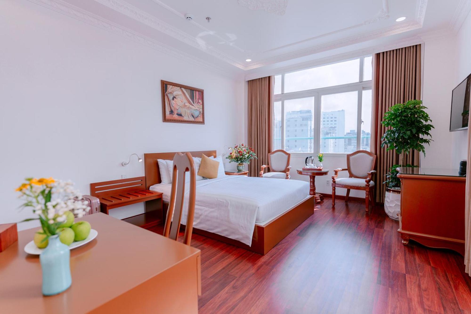 Dahlialand Saigon Hotel & Swimming Pool - Ben Thanh Market, District 1 Хошимин Екстериор снимка