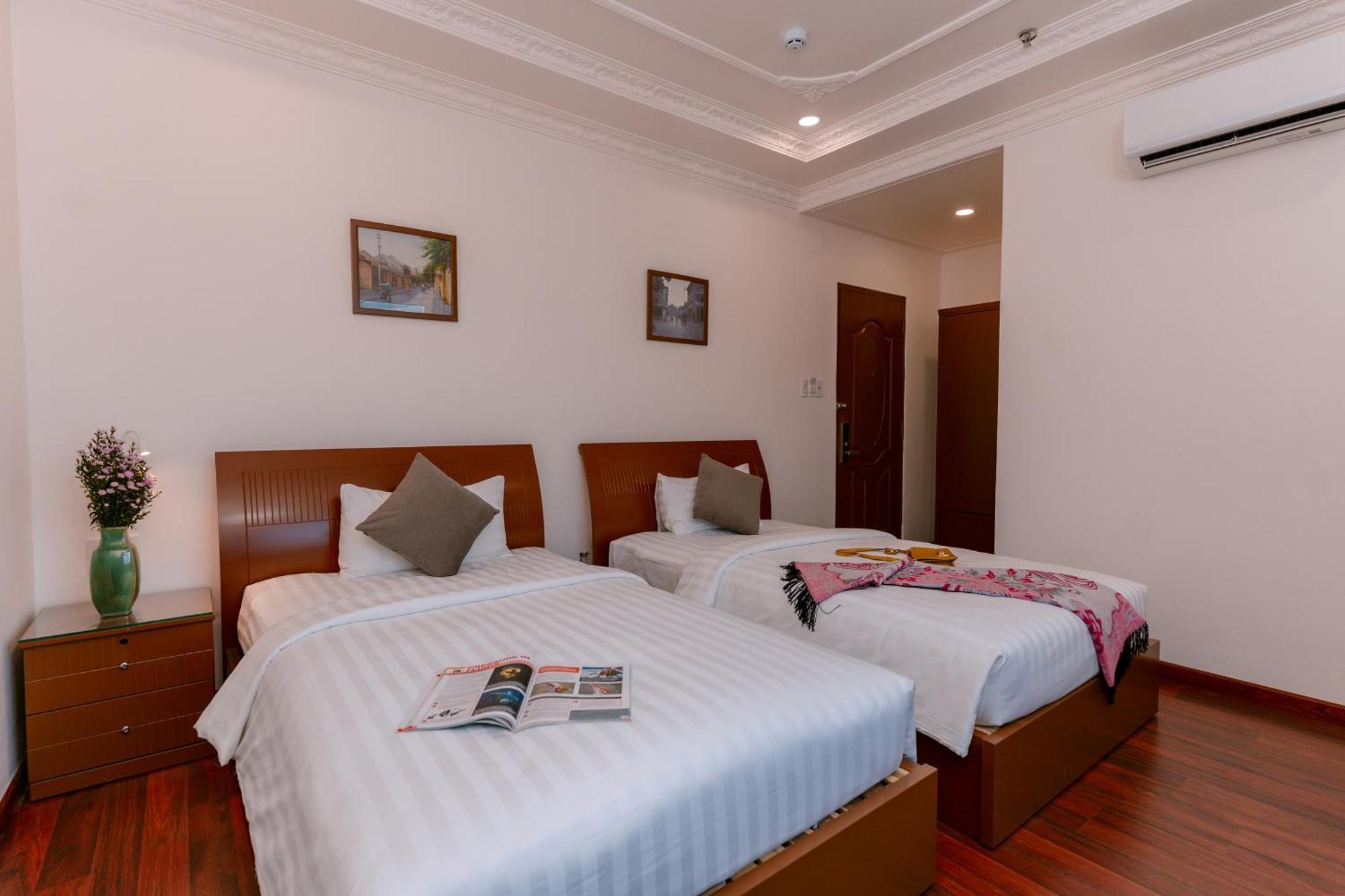 Dahlialand Saigon Hotel & Swimming Pool - Ben Thanh Market, District 1 Хошимин Екстериор снимка
