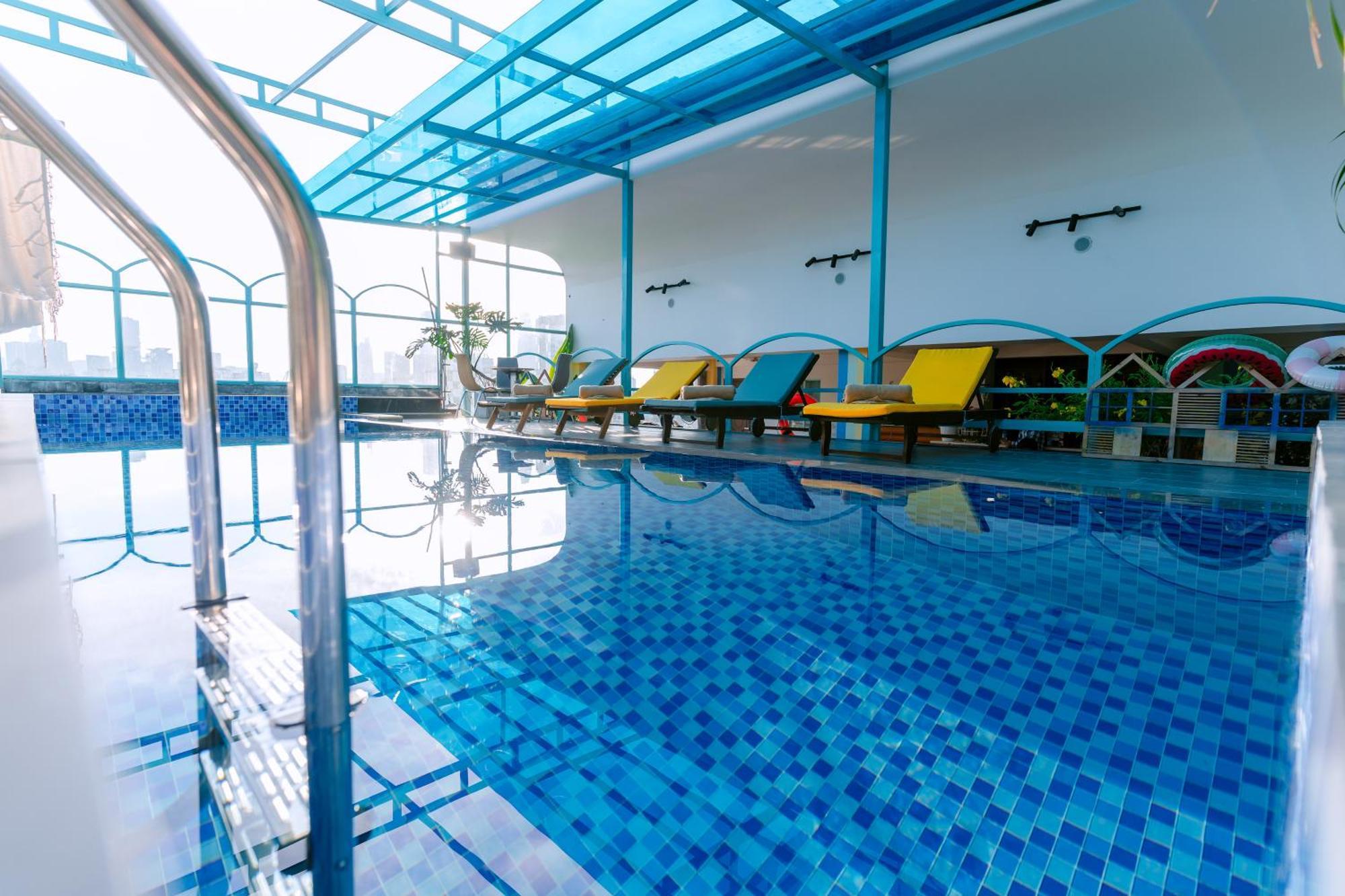Dahlialand Saigon Hotel & Swimming Pool - Ben Thanh Market, District 1 Хошимин Екстериор снимка